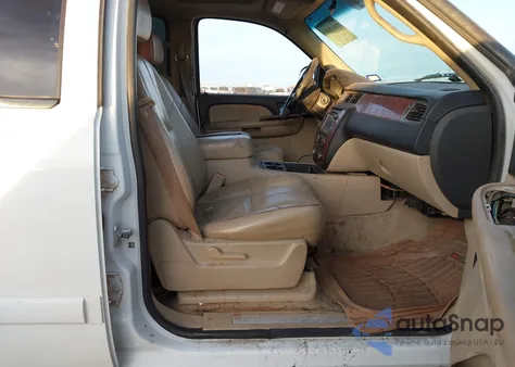 2007 Chevrolet Avalanche 1500 Lt из США, поврежденный, VIN 3GNFK12367G167042